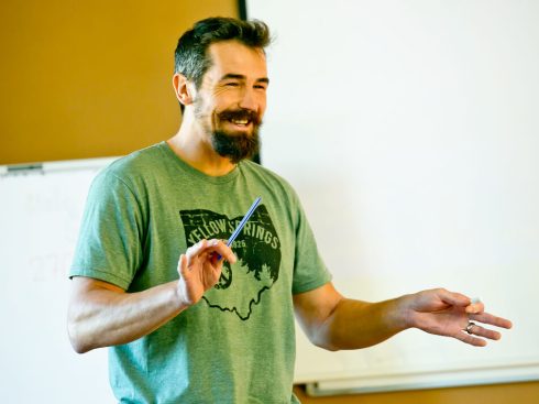 The Healthy Youth Worker Petr Kadlec is showing his magic tricks.