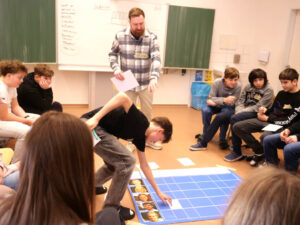 The students express their opinions and feelings toward the people in the poster.