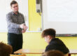 The HY worker Premysl Sedenka is discussing eating disorders with the students.